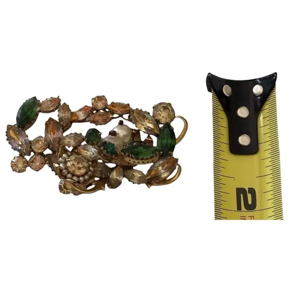 1940’s Unsigned MIRIAM HASKELL Like Designed Brooch Faux Pearl Green Glass Beads